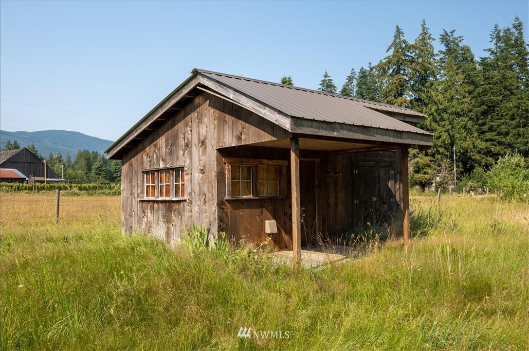 7580 South Pass Road Maple Falls, WA 98266 - Photo 8 of 8