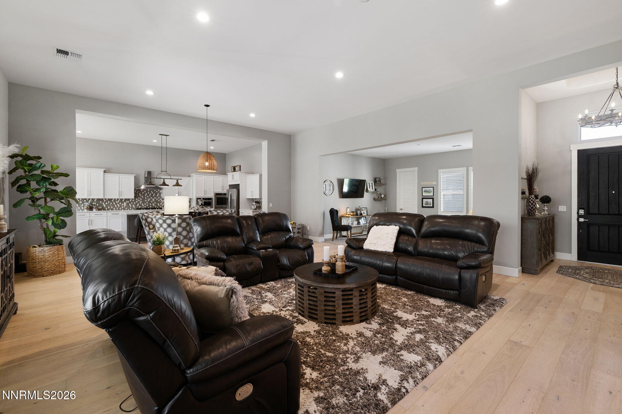 3060 Bristol Drive Reno, NV 89521 - Photo 10 of 41 9-web-or-mls-3060 Bristol Dr-10