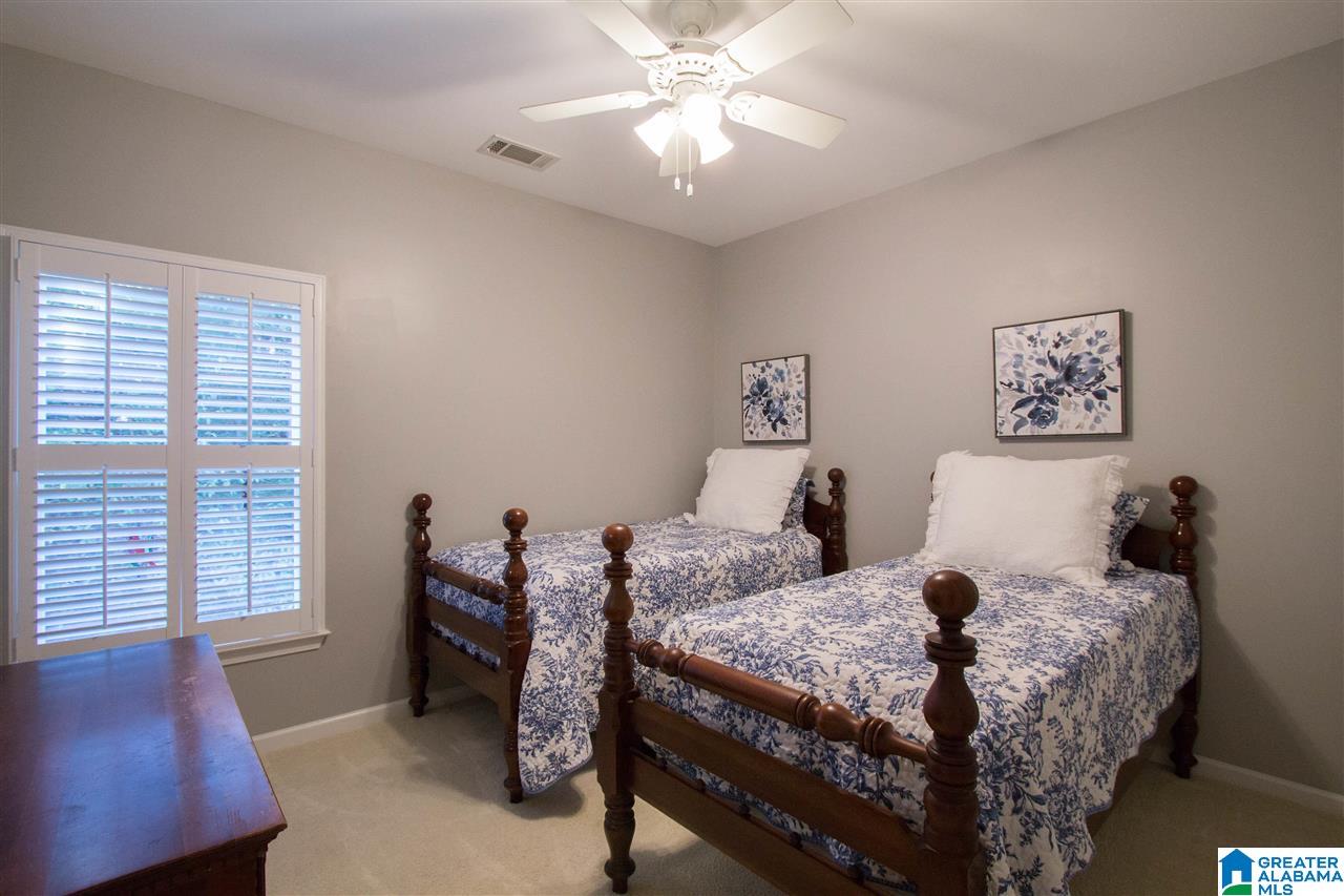 1037 Inverness Cove Way Birmingham, AL 35242 - Photo 18 of 36