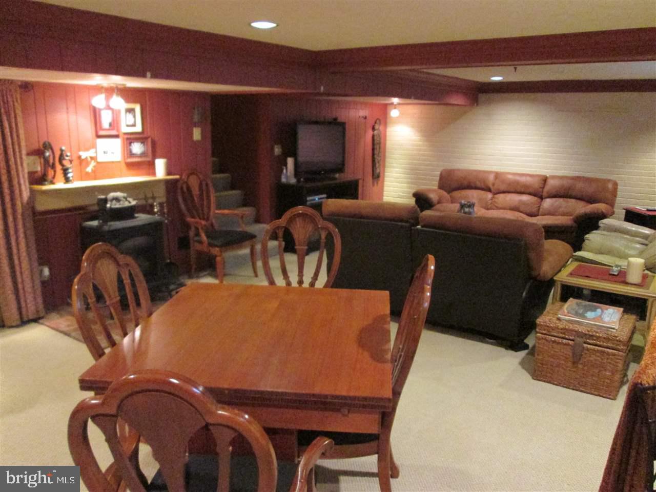 200 Lyndhurst Road York, PA 17402 - Photo 33 of 36 Gallery Image 33