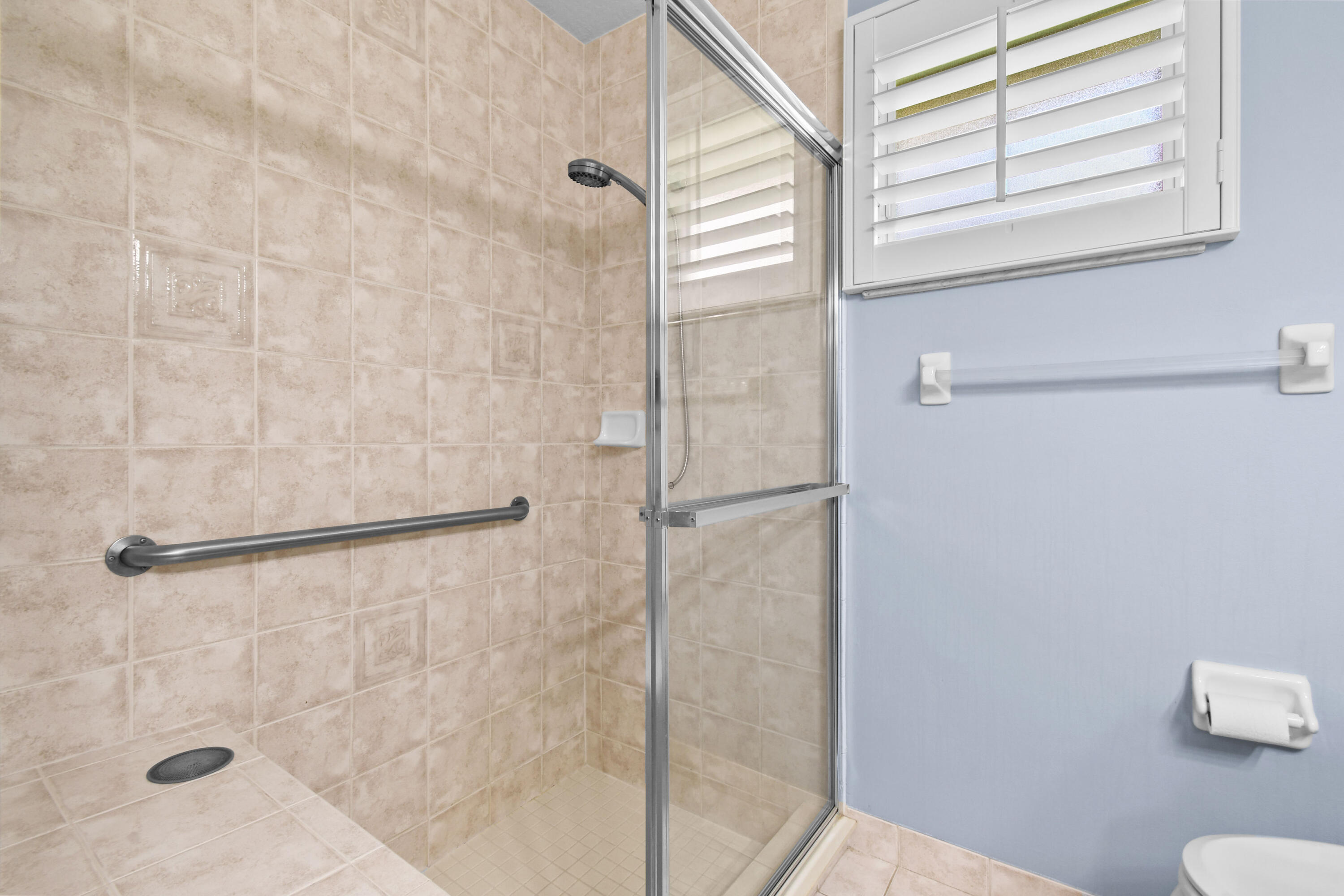 303 Hardwood Point Jupiter, FL 33458 - Photo 39 of 75 Bathroom