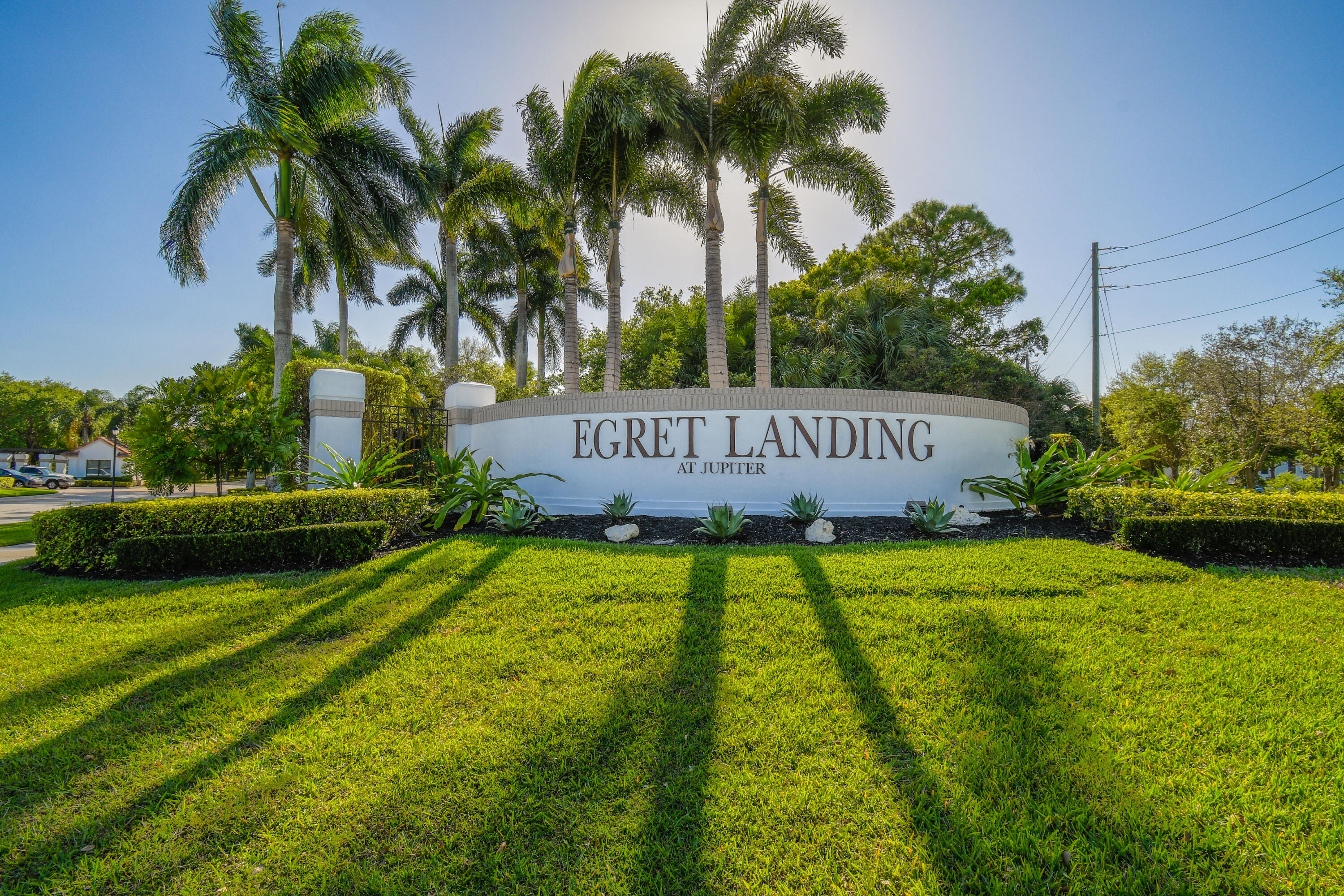 303 Hardwood Point Jupiter, FL 33458 - Photo 70 of 75 EgretLandingCommunitySign(1)