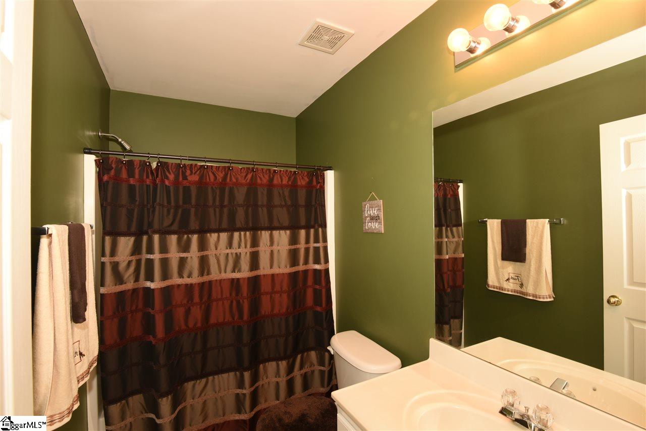 9 Ridgebrook Way Greenville, SC 29605 - Photo 14 of 20 Gallery Image 14