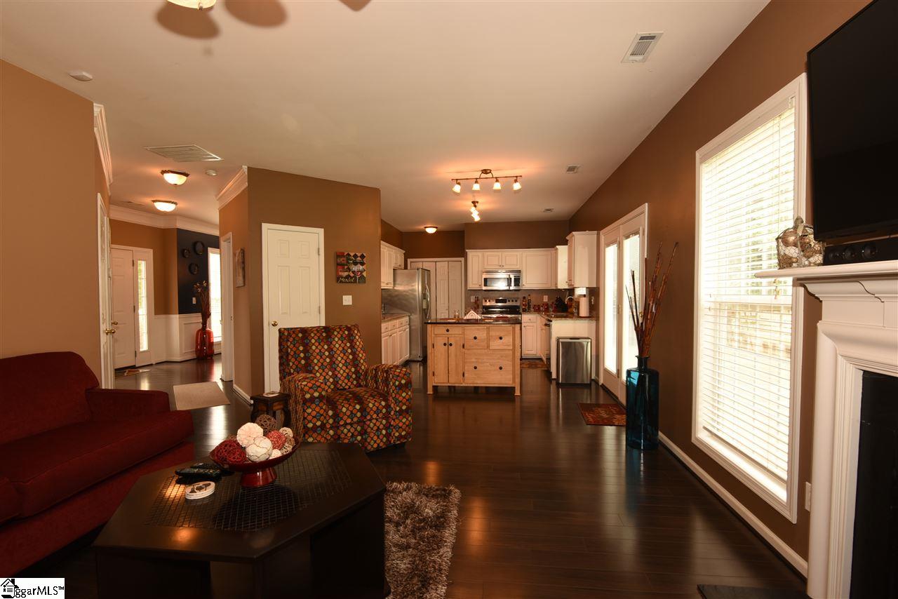 9 Ridgebrook Way Greenville, SC 29605 - Photo 8 of 20 Gallery Image 8