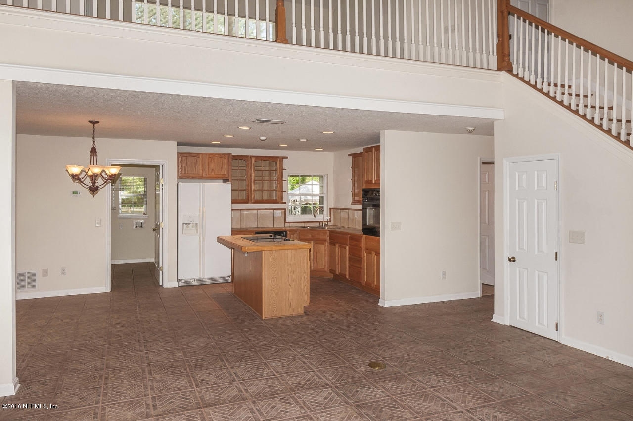 1104 Girvin Road Jacksonville, FL 32225 - Photo 9 of 32 living_area (1280x853)