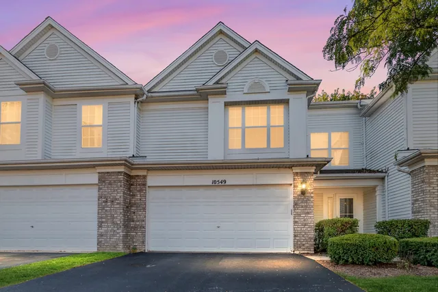 $2,500 | 10549 Wakefield Lane, Unit 10549, Huntley, IL 60142