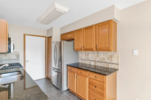 $2,500 | 10549 Wakefield Lane, Unit 10549, Huntley, IL 60142