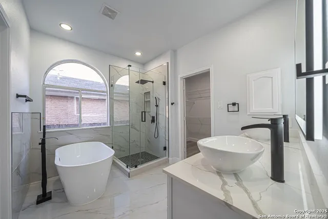 $450,000 | 519 Five Spot, San Antonio, TX 78245