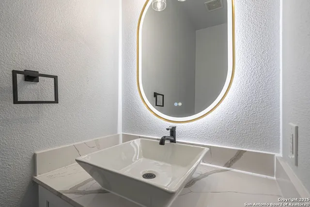 $450,000 | 519 Five Spot, San Antonio, TX 78245