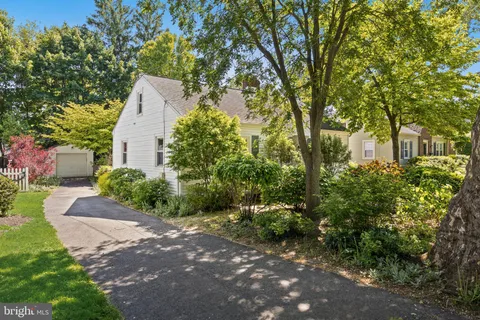 $315,000 | 1616 Maple Avenue, Haddon Heights, NJ 08035