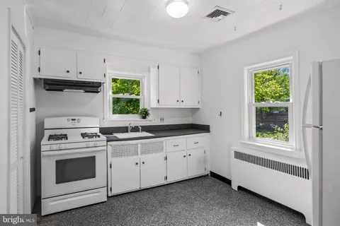 $315,000 | 1616 Maple Avenue, Haddon Heights, NJ 08035