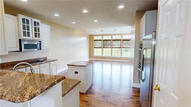 $679,000 | 947 Park Plaza, Wexford, PA 15090