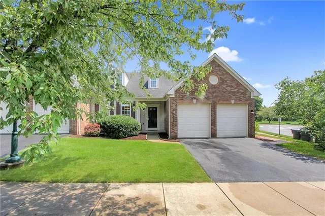 $679,000 | 947 Park Plaza, Wexford, PA 15090