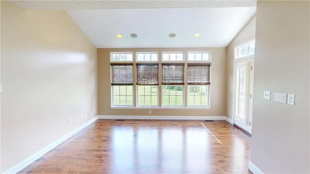 $679,000 | 947 Park Plaza, Wexford, PA 15090