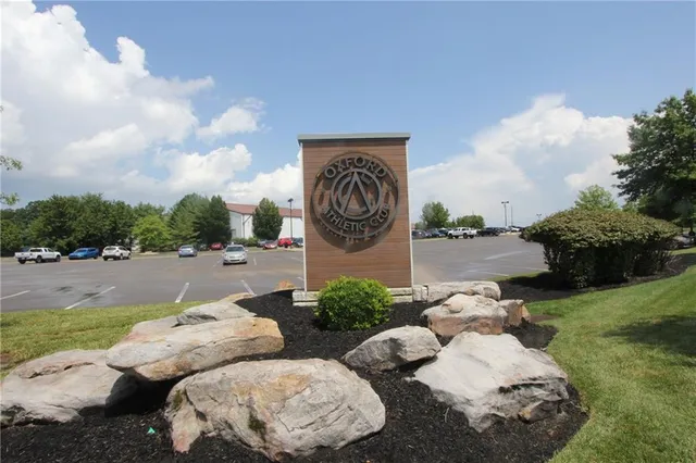 $679,000 | 947 Park Plaza, Wexford, PA 15090