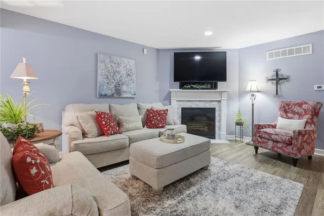 $250,000 | 21089 Millridge Street, Spring Hill, KS 66083