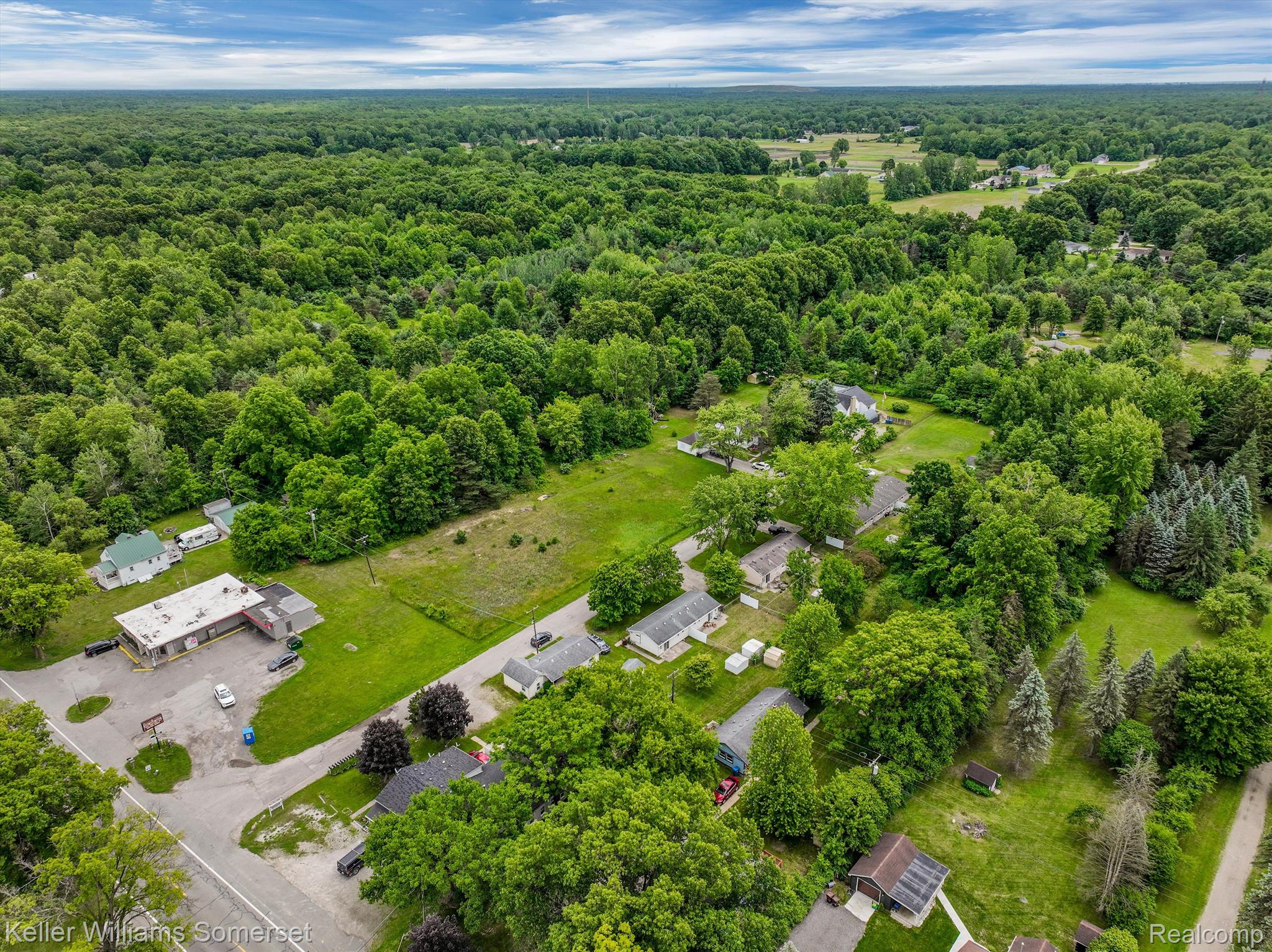 46465 Willis Road Belleville, MI 48111 - Photo 69 of 74 Gallery Image 69