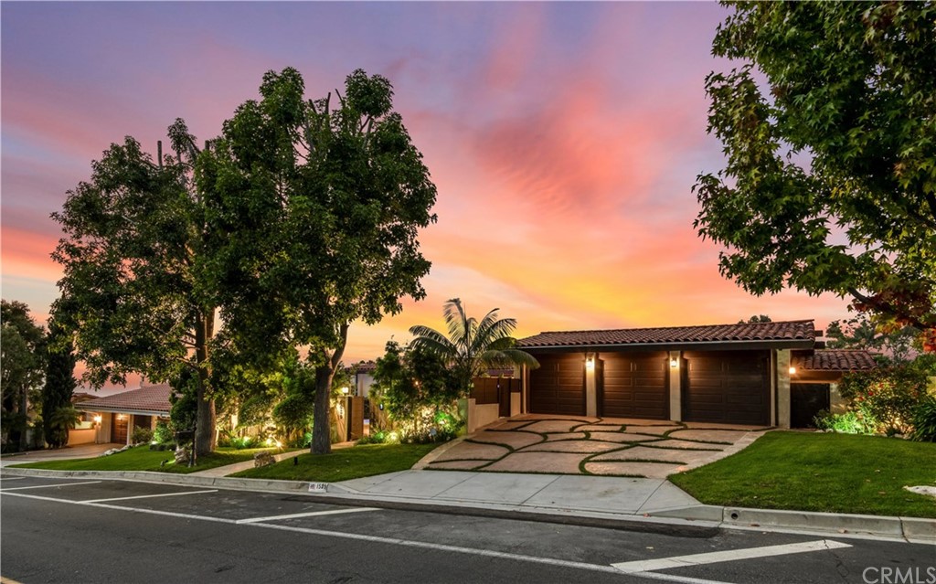 1539 Vía Coronel Palos Verdes Estates, CA 90274 - Photo 3 of 52 a view of a city street from a tree