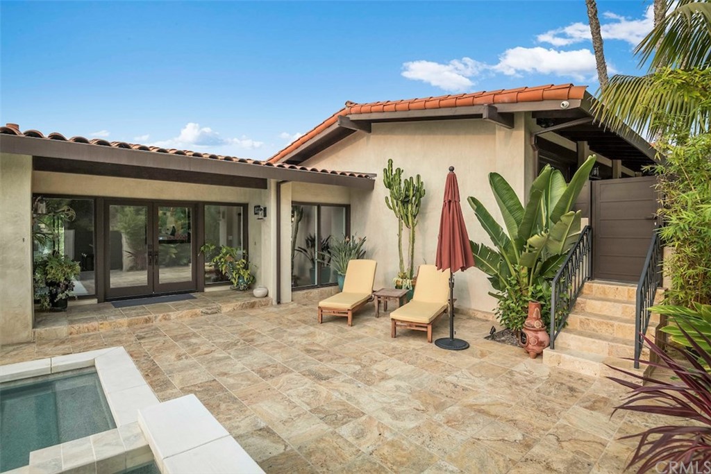 1539 Vía Coronel Palos Verdes Estates, CA 90274 - Photo 44 of 52 a view of a house with patio