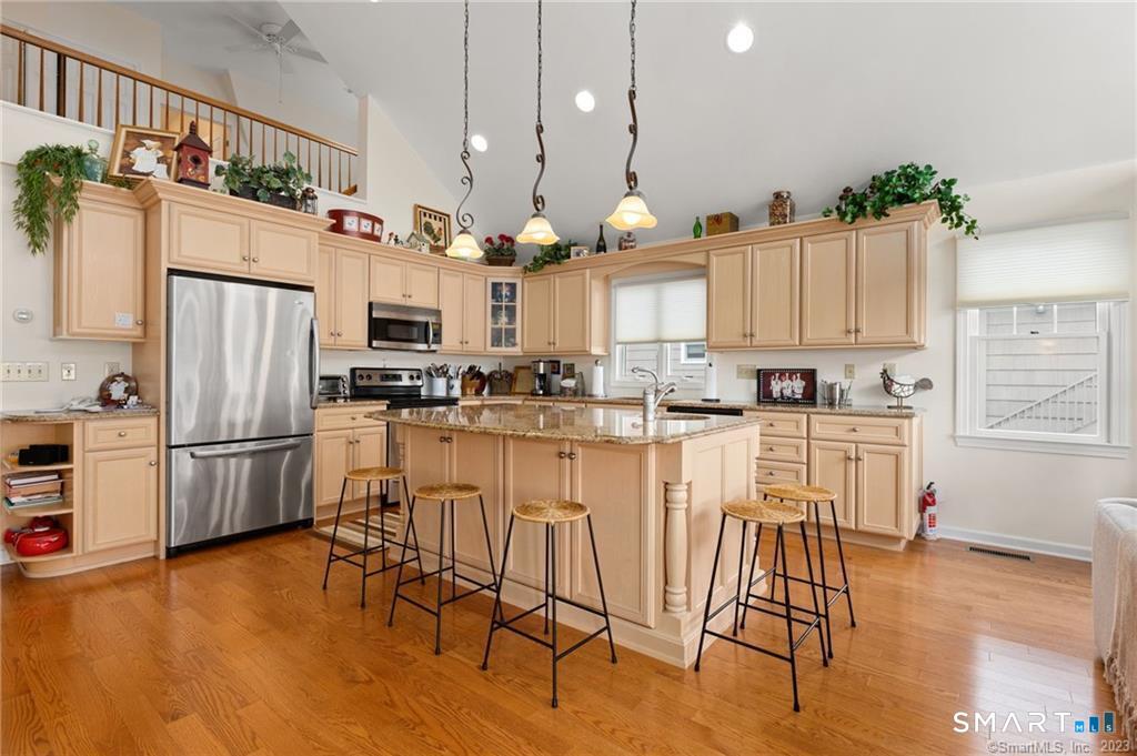 4 Eastview Road New Fairfield, CT 06812 - Photo 6 of 31