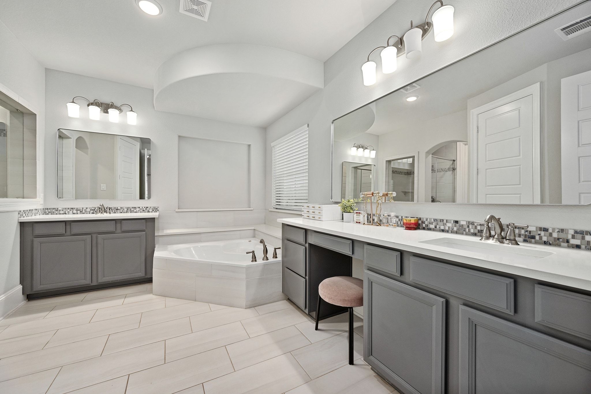 304 Wavy Cattail Cove Georgetown, TX 78626 - Photo 15 of 29