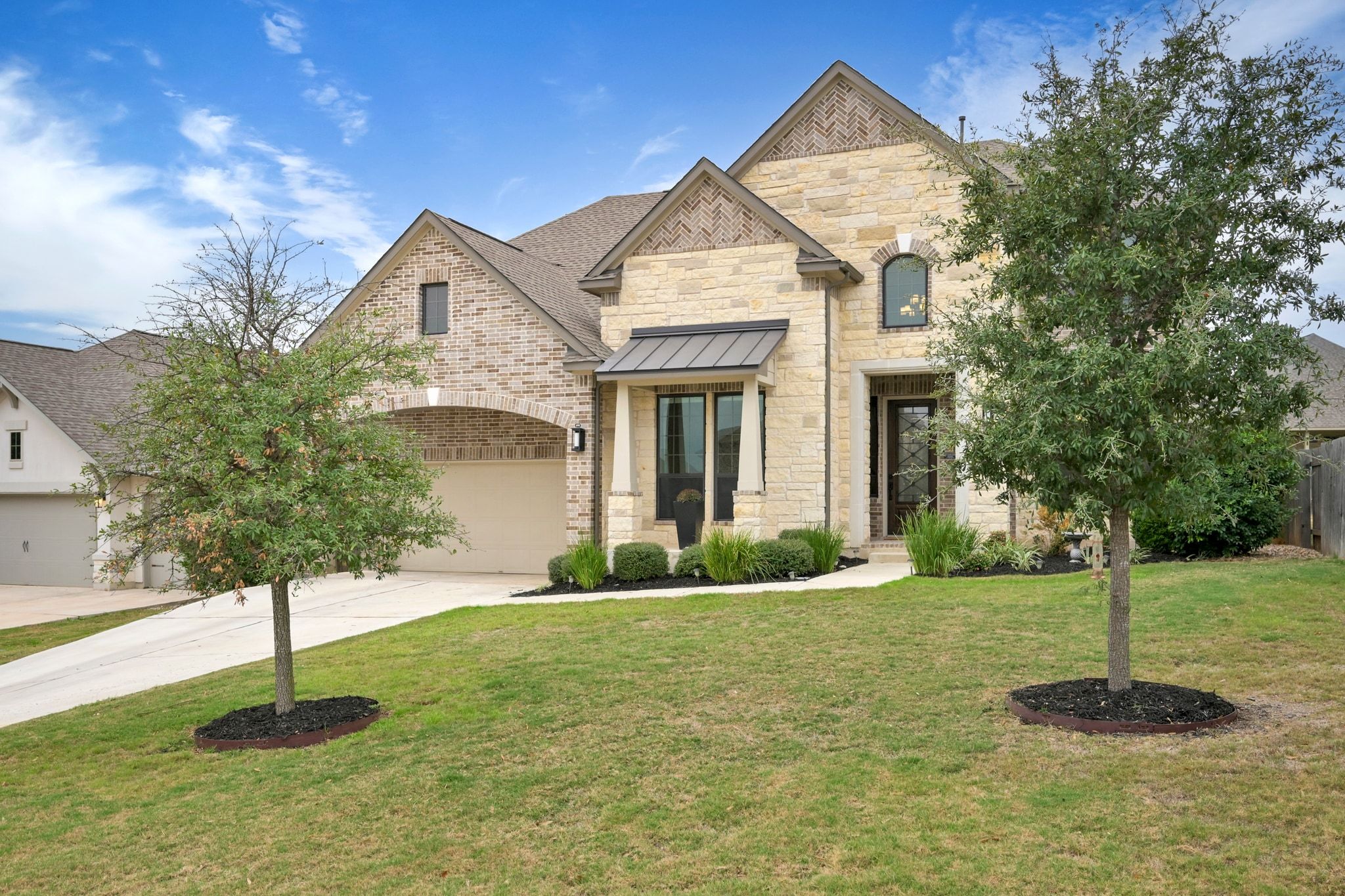 304 Wavy Cattail Cove Georgetown, TX 78626 - Photo 2 of 29