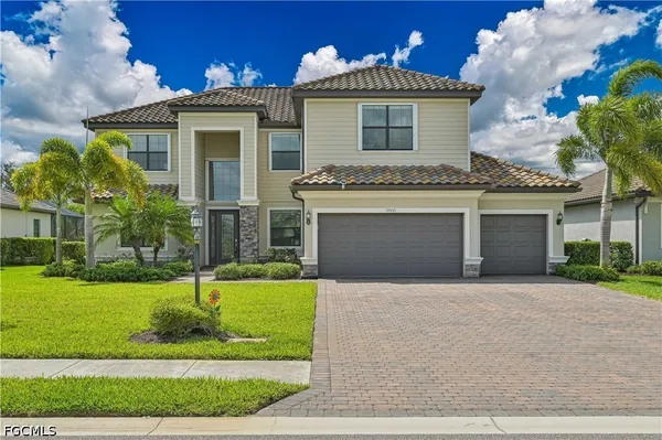 $935,000 | 19553 The Pl Boulevard, Estero, FL 33928