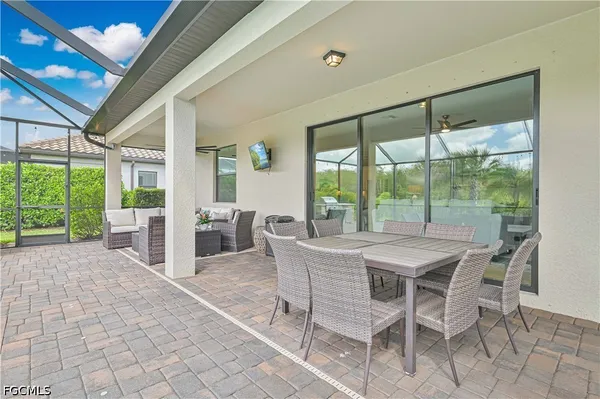 $935,000 | 19553 The Pl Boulevard, Estero, FL 33928