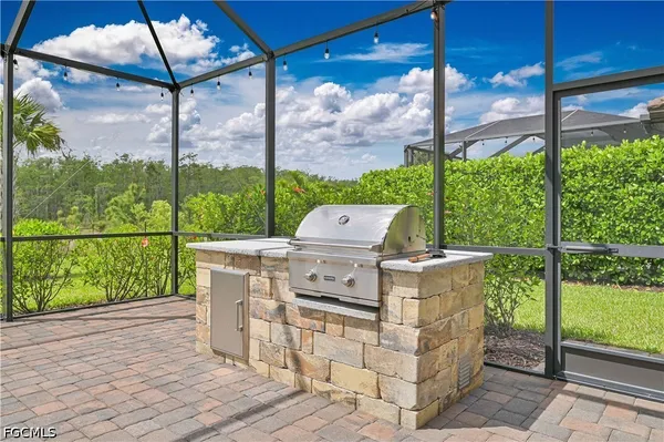 $935,000 | 19553 The Pl Boulevard, Estero, FL 33928