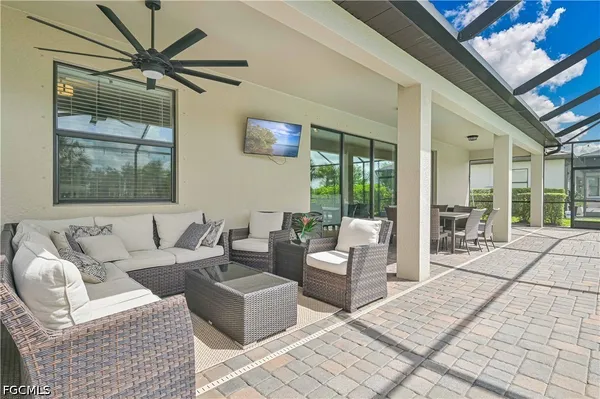 $935,000 | 19553 The Pl Boulevard, Estero, FL 33928