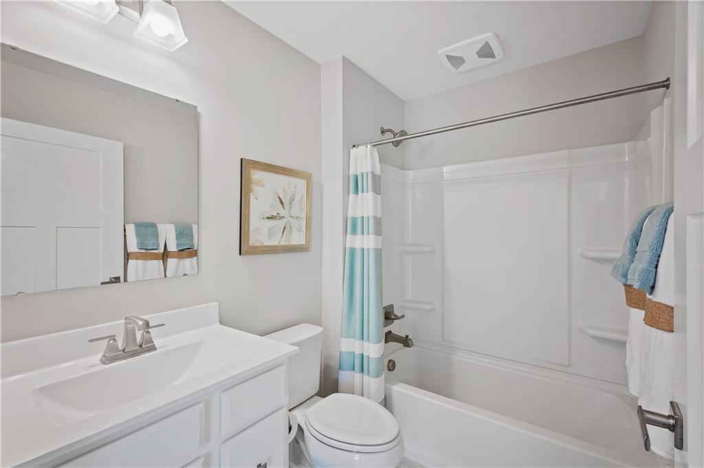 430 Spruce Lane Houston, PA 15342 - Photo 12 of 12 a bathroom with a sink toilet and shower