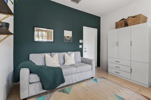 $424,900 | 355 East Thatch Palm Circle, Unit 103, Jupiter, FL 33458