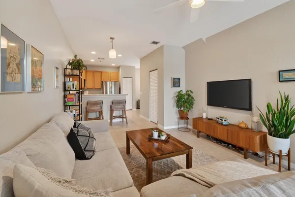 $424,900 | 355 East Thatch Palm Circle, Unit 103, Jupiter, FL 33458