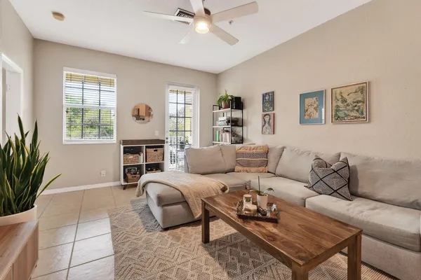 $424,900 | 355 East Thatch Palm Circle, Unit 103, Jupiter, FL 33458