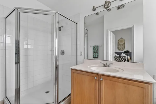 $424,900 | 355 East Thatch Palm Circle, Unit 103, Jupiter, FL 33458