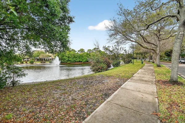 $424,900 | 355 East Thatch Palm Circle, Unit 103, Jupiter, FL 33458