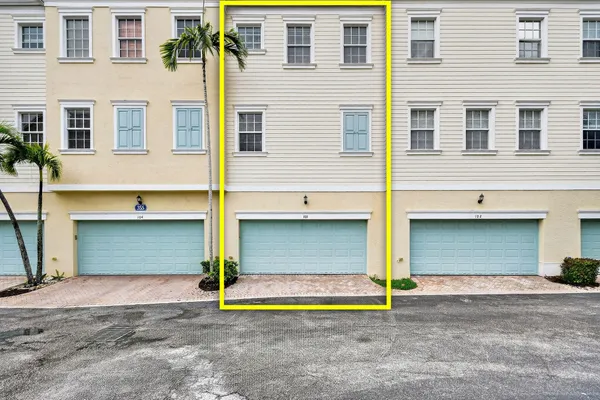 $424,900 | 355 East Thatch Palm Circle, Unit 103, Jupiter, FL 33458