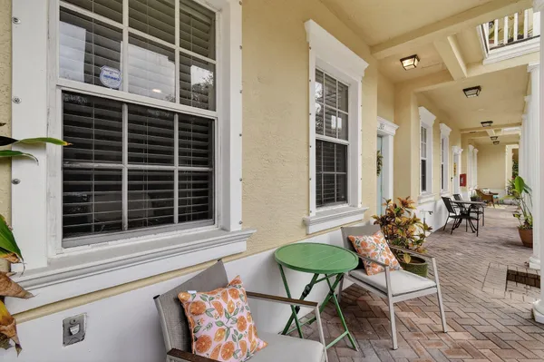 $424,900 | 355 East Thatch Palm Circle, Unit 103, Jupiter, FL 33458