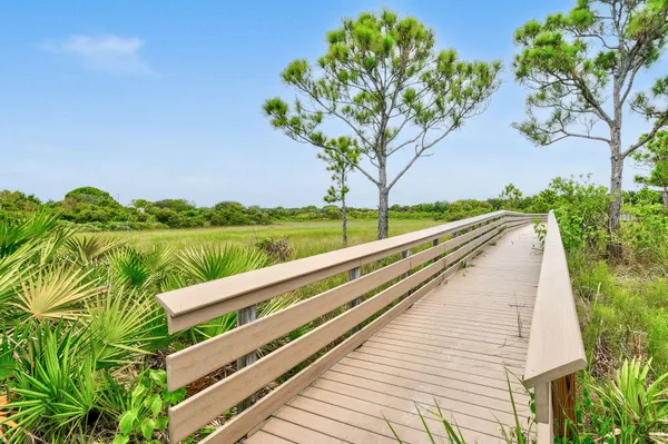 $424,900 | 355 East Thatch Palm Circle, Unit 103, Jupiter, FL 33458