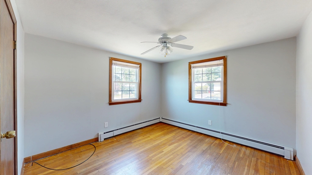 160 Burnham Road Lowell, MA 01852 - Photo 25 of 30