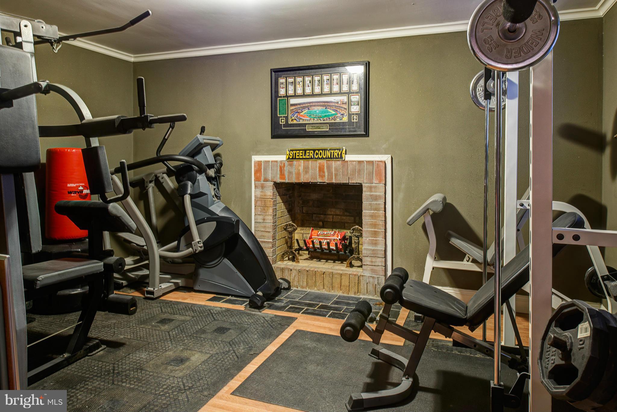 2127 Golf Course Drive Reston, VA 20191 - Photo 22 of 26 Basement