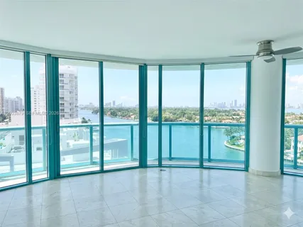 $5,700 | 6000 Indian Creek Drive, Unit 10A, Miami Beach, FL 33140