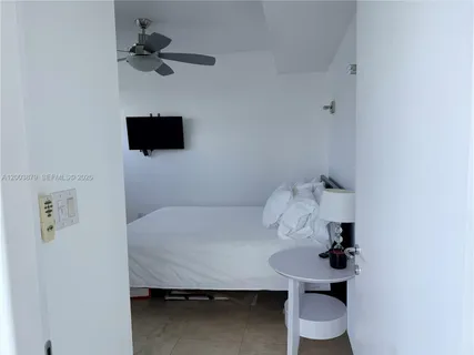 $5,700 | 6000 Indian Creek Drive, Unit 10A, Miami Beach, FL 33140