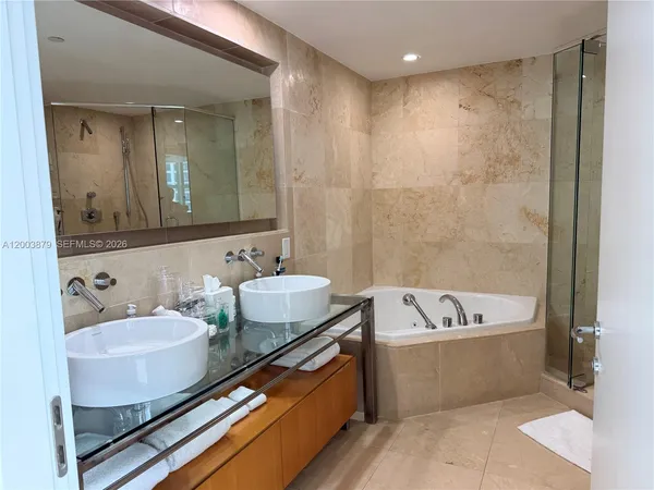 $6,000 | 6000 Indian Creek Drive, Unit 10A, Miami Beach, FL 33140