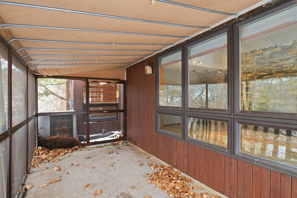 190 Dunhamtown Palmer Road Brimfield, MA 01010 - Photo 35 of 42 a view of an entryway