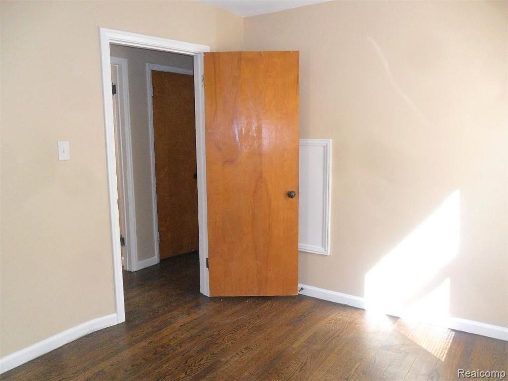 3736 Hipp Street Dearborn, MI 48124 - Photo 12 of 14