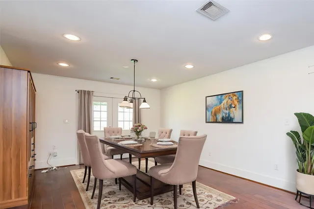 $564,900 | 1406 Foxwood Road, Houston, TX 77008