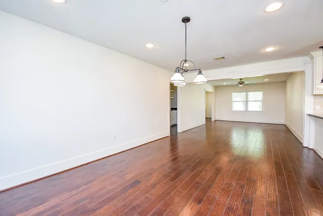 $564,900 | 1406 Foxwood Road, Houston, TX 77008