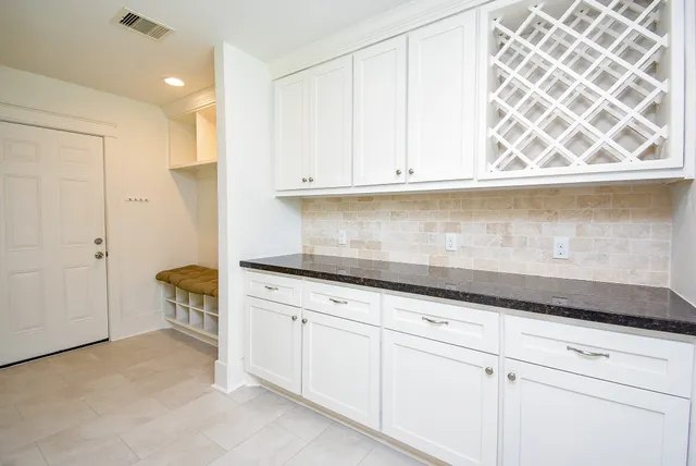 $564,900 | 1406 Foxwood Road, Houston, TX 77008