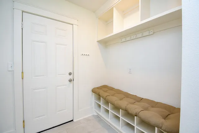 $564,900 | 1406 Foxwood Road, Houston, TX 77008